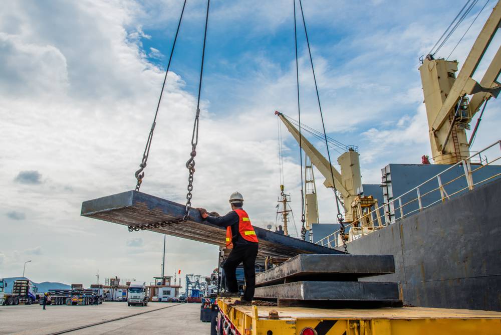 Steel cargo handling at TAP terminal, Manzanillo Port